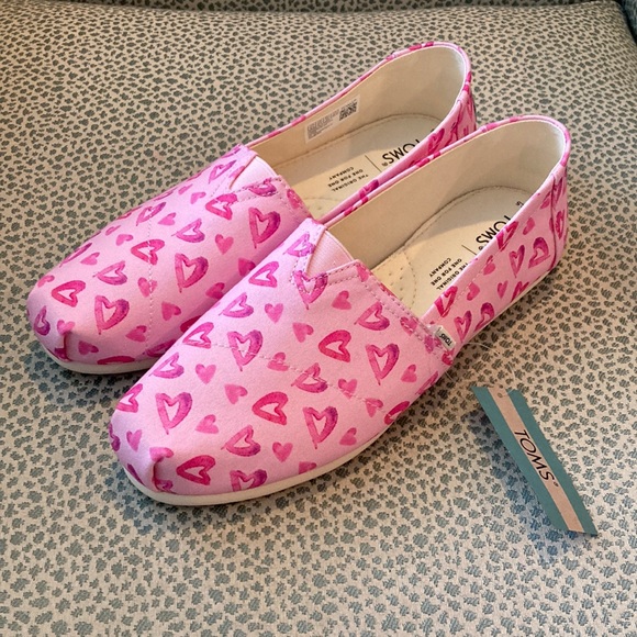Toms Shoes - Pink Heart Toms size 8.5 New!